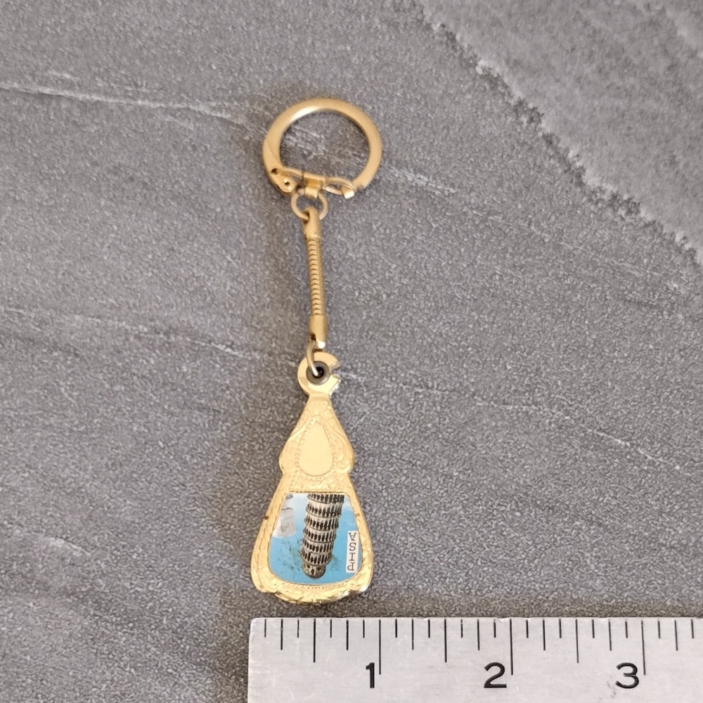 Italy Fan Shape Key Chain - Picture 5 of 5